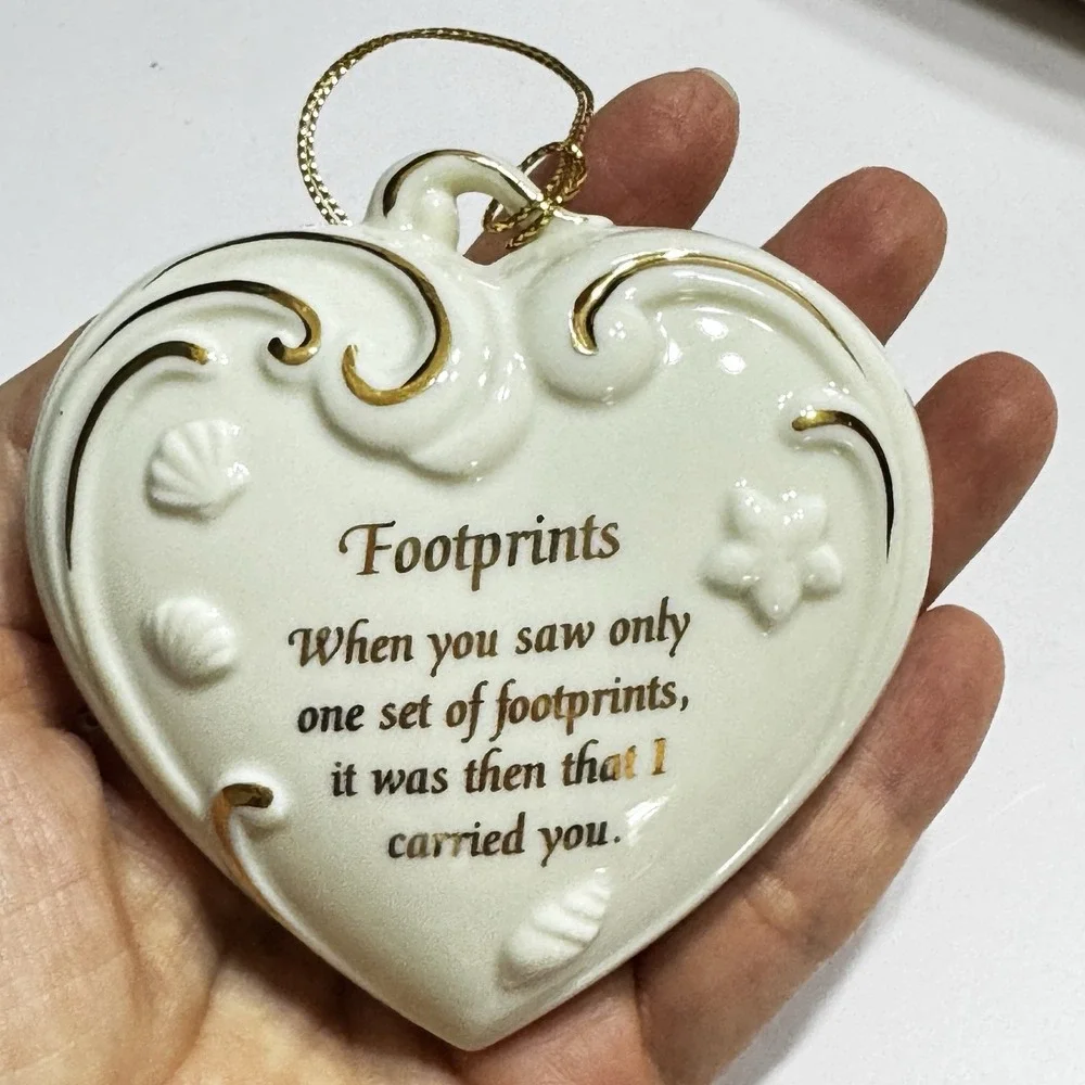 Lenox Footprints In The Sand Heart Ornament W box Christmas Fine Chine Porcelain